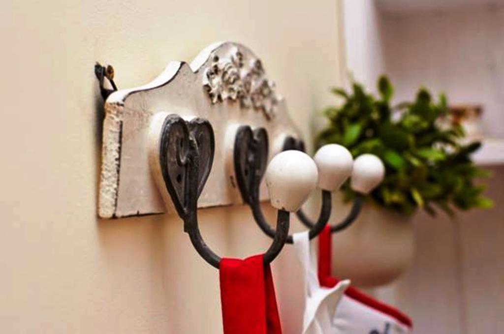 Romantic Apartment On Rynok Square With Air-Conditioning Lviv Bilik gambar